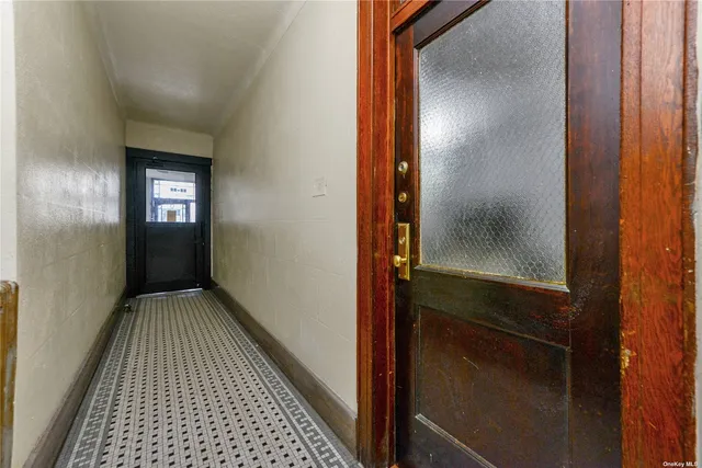 $1,600,000 | 26-21 30th Street | Astoria