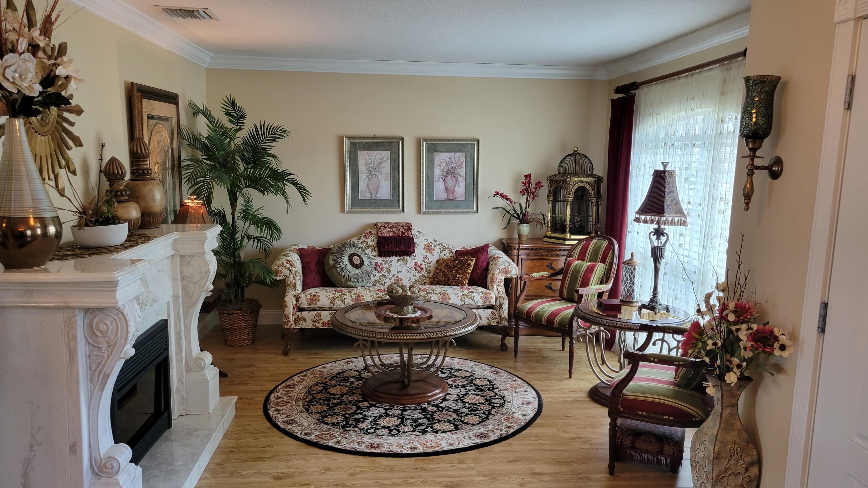 1562 Southwest Neponset Road Port St. Lucie, FL 34953 - Photo 3 of 19 Living Room