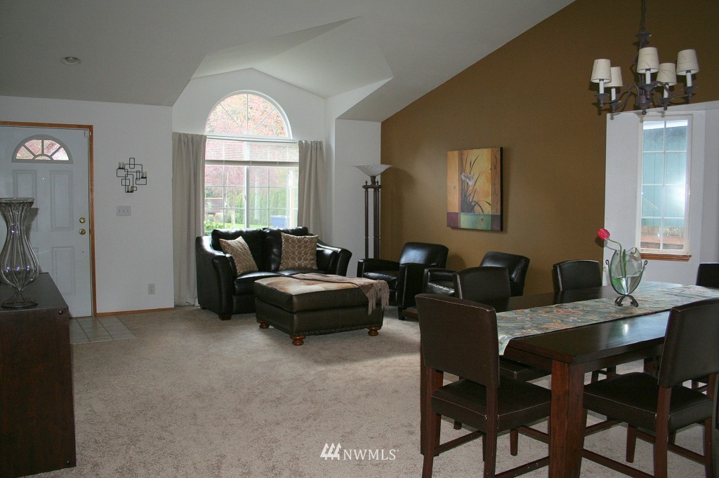 18932 1st Avenue Southeast Bothell, WA 98012 - Photo 2 of 18 Gallery Image 2