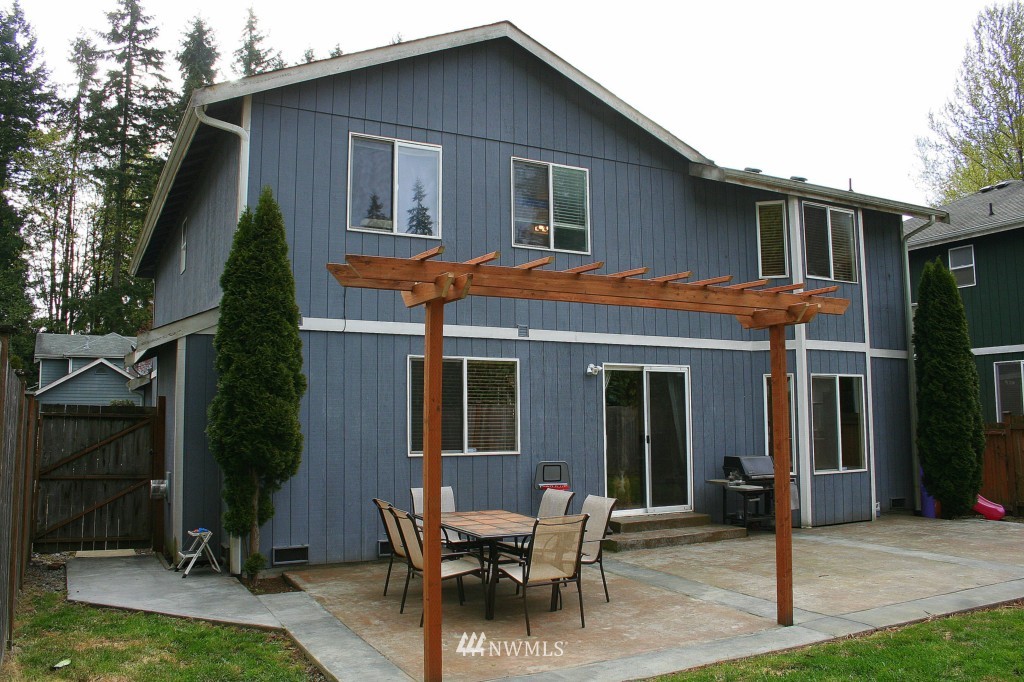 18932 1st Avenue Southeast Bothell, WA 98012 - Photo 16 of 18 Gallery Image 16