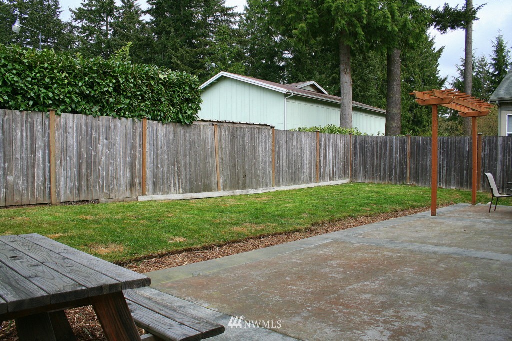 18932 1st Avenue Southeast Bothell, WA 98012 - Photo 18 of 18 Gallery Image 18
