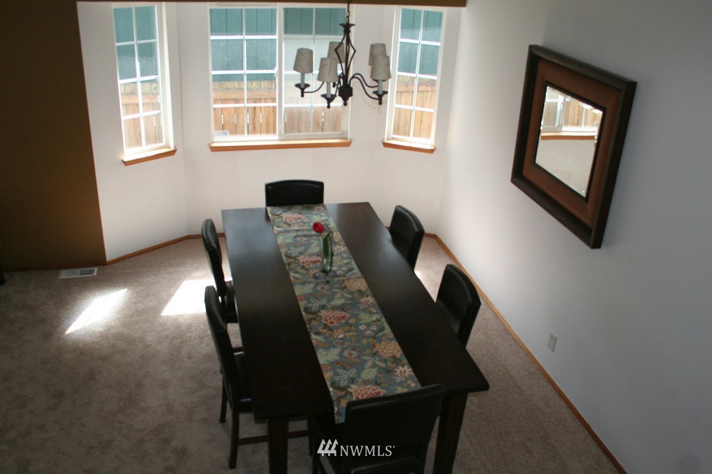 18932 1st Avenue Southeast Bothell, WA 98012 - Photo 4 of 18 Gallery Image 4
