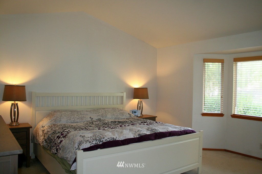 18932 1st Avenue Southeast Bothell, WA 98012 - Photo 10 of 18 Gallery Image 10