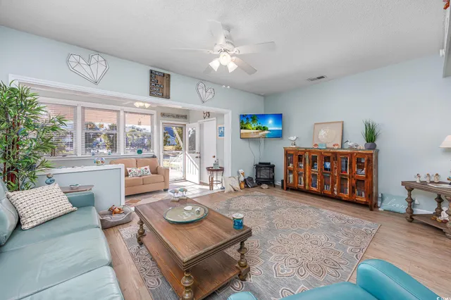 $249,000 | 857 Villa Drive, Unit 857, North Myrtle Beach, SC 29582