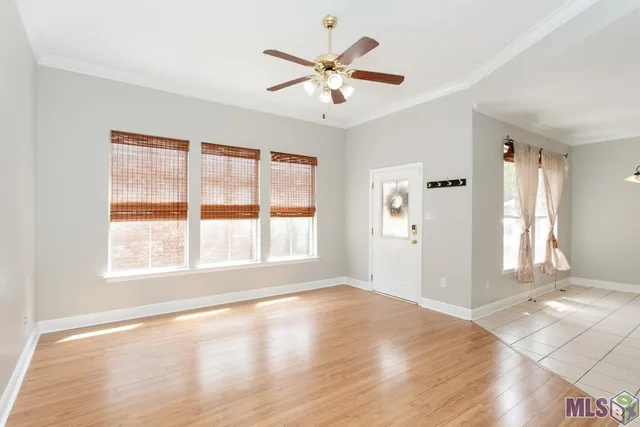 $1,700 | 9591 Pecan Tree Drive, Baton Rouge, LA 70810
