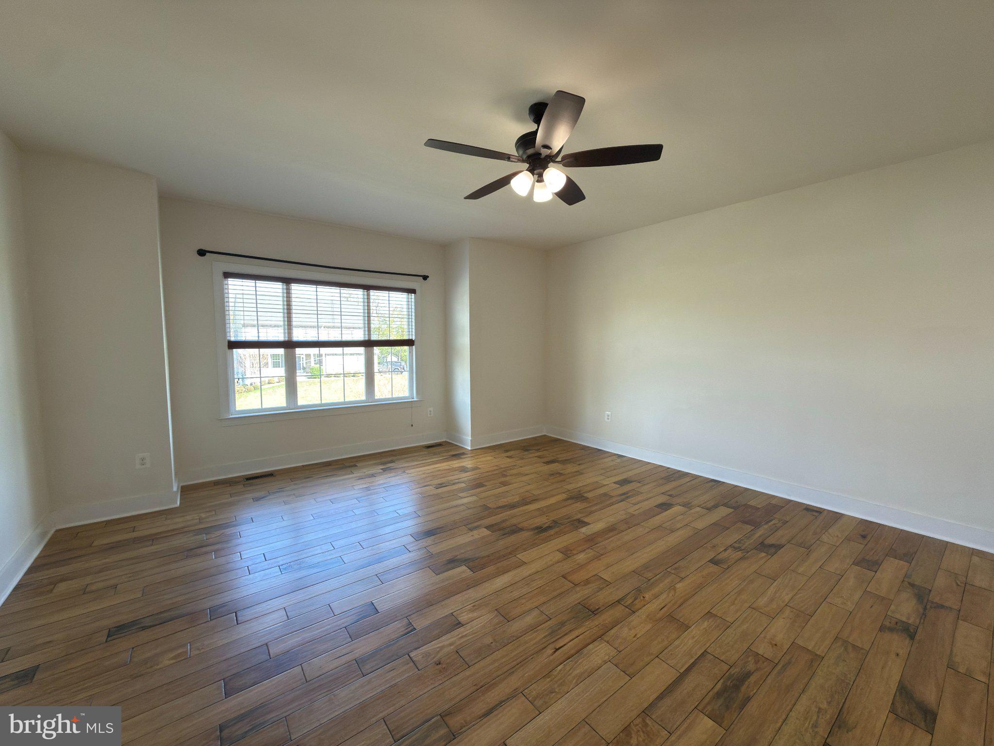 8 Ramsdell Court Round Hill, VA 20141 - Photo 28 of 59 8 RAMSDELL CT Primary Bedroom