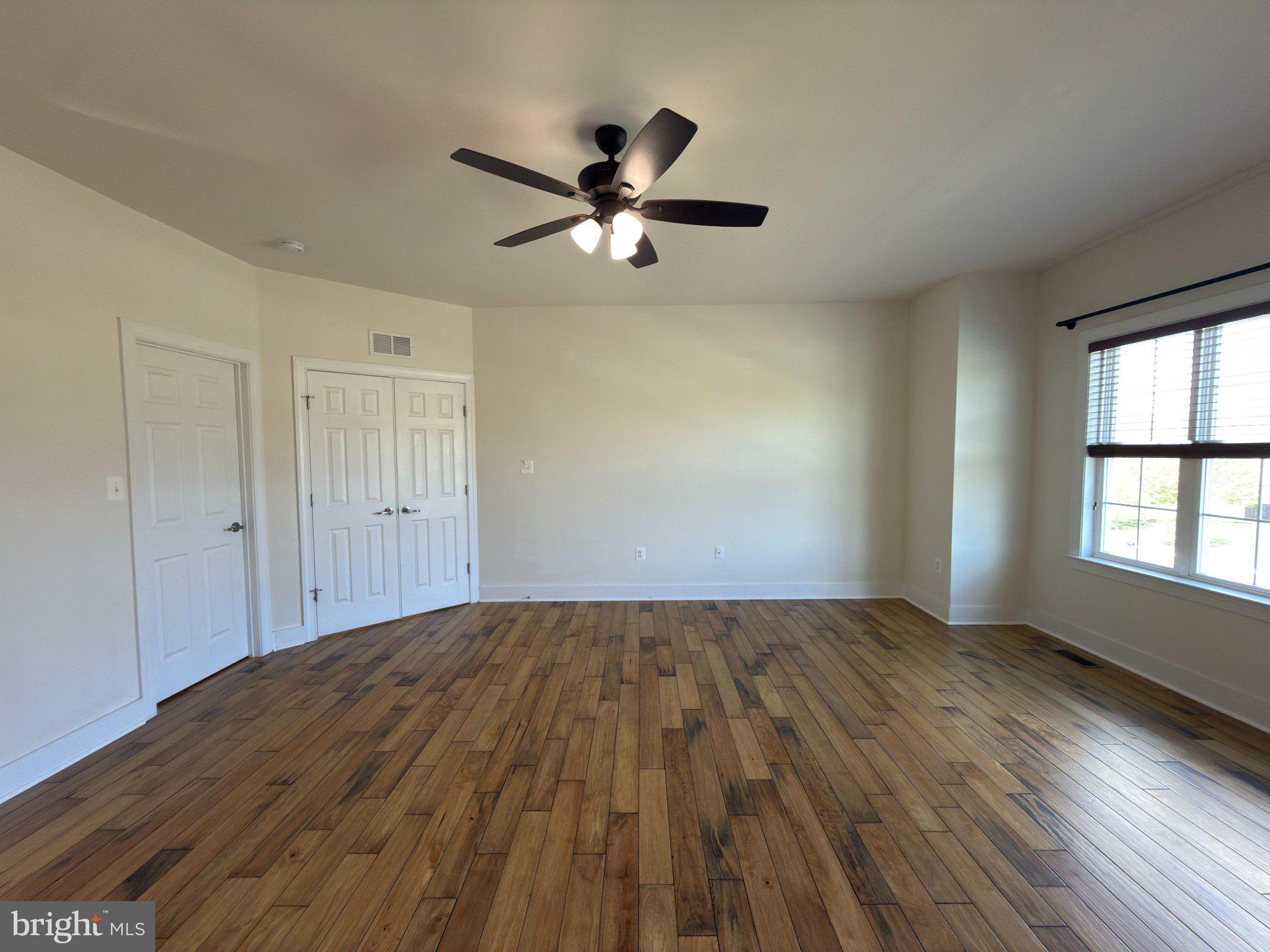 8 Ramsdell Court Round Hill, VA 20141 - Photo 30 of 59 8 RAMSDELL CT Primary Bedroom