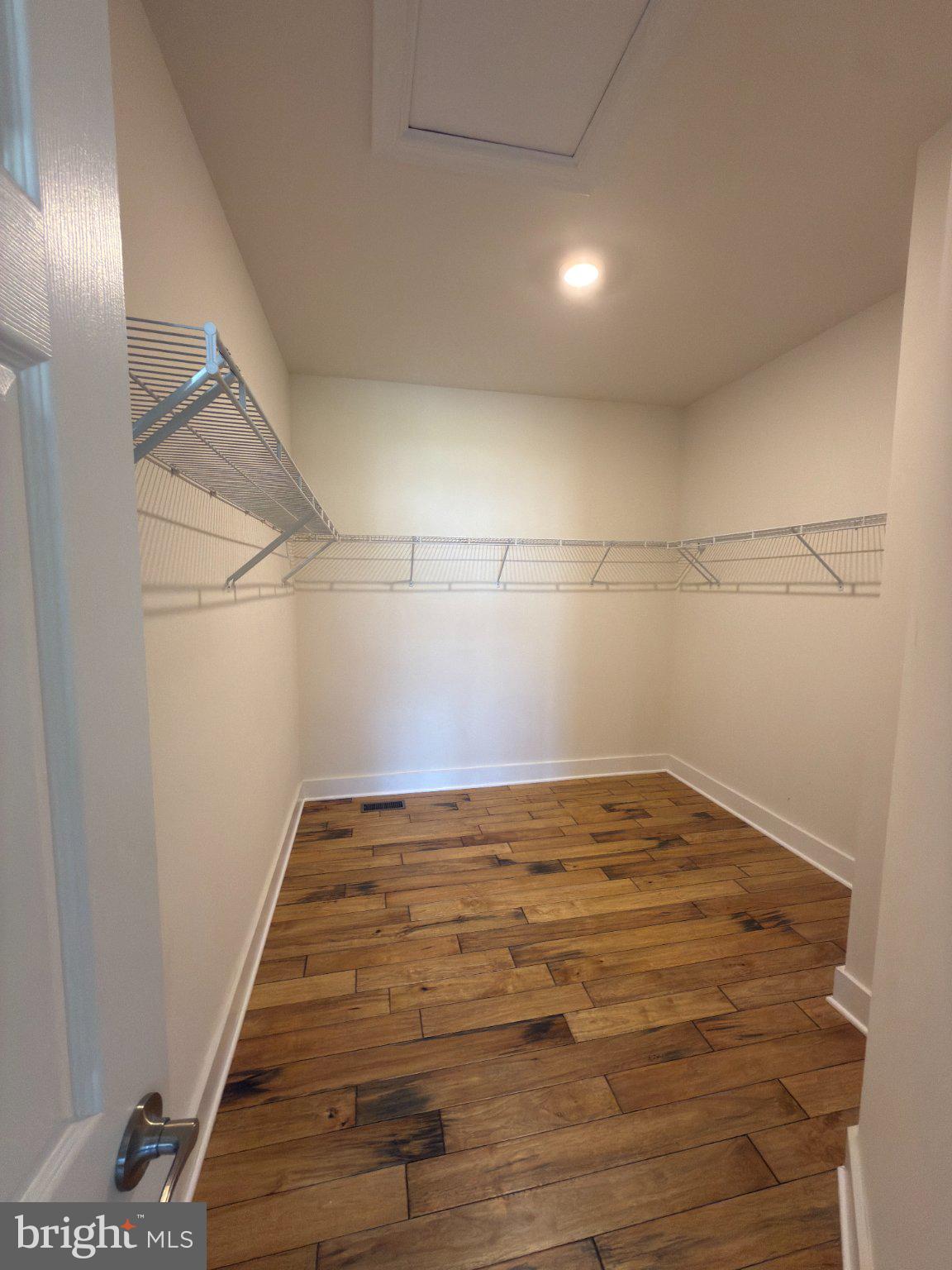 8 Ramsdell Court Round Hill, VA 20141 - Photo 32 of 59 8 RAMSDELL CT Primary Walk In Closet