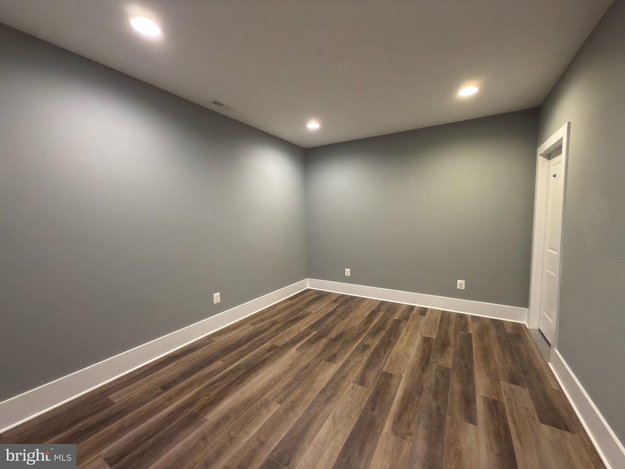 8 Ramsdell Court Round Hill, VA 20141 - Photo 51 of 59 8 RAMSDELL CT Office / Other