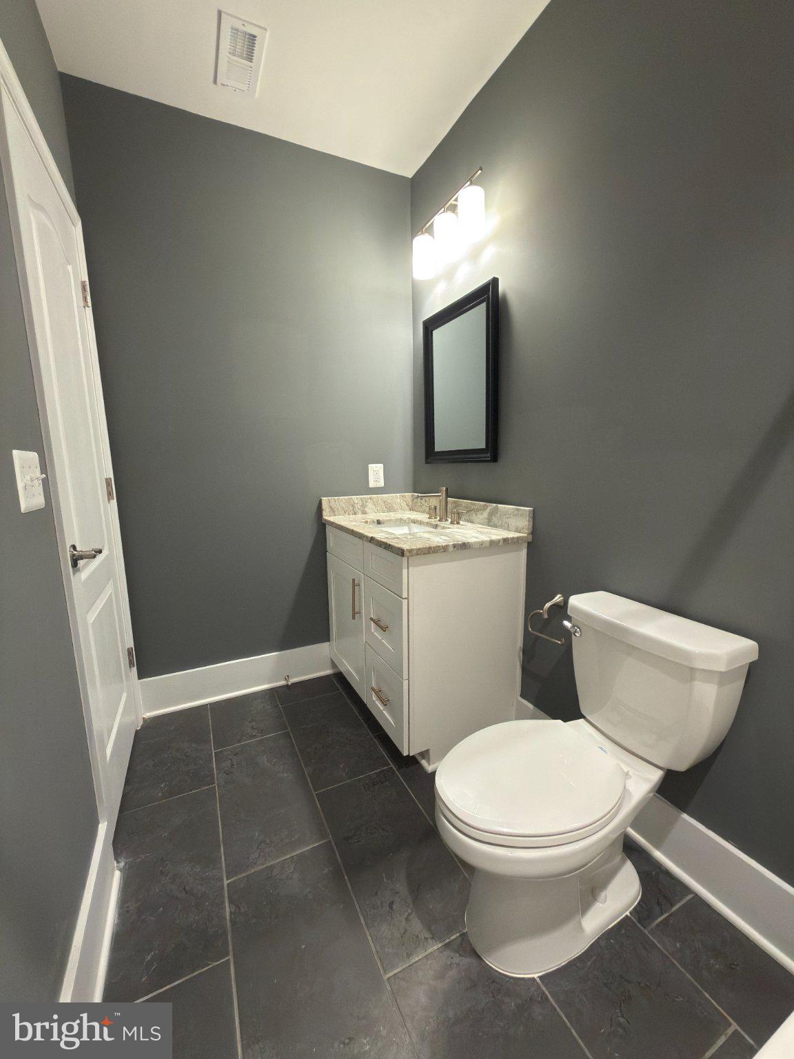 8 Ramsdell Court Round Hill, VA 20141 - Photo 53 of 59 8 RAMSDELL CT Lower Level Full Bath