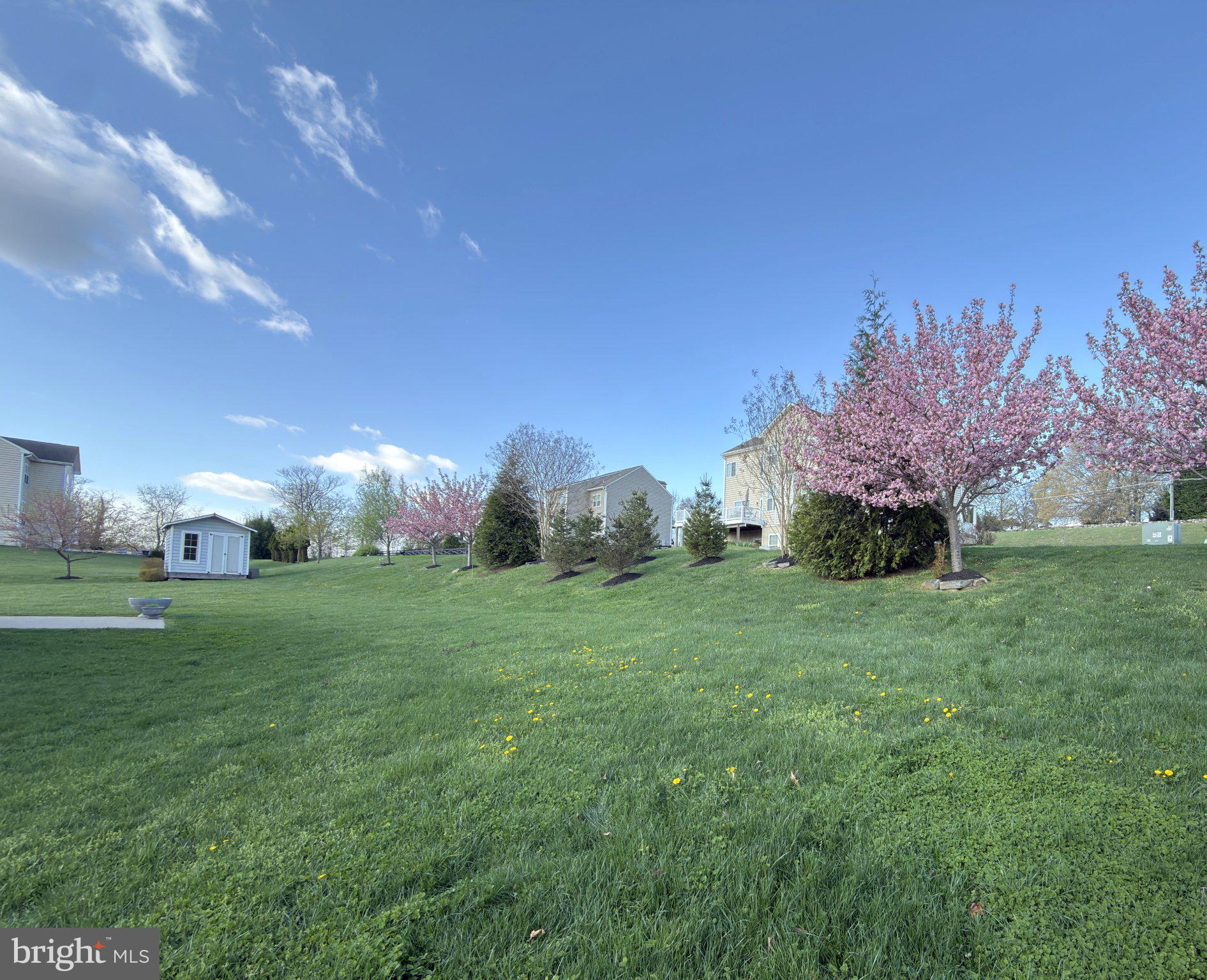 8 Ramsdell Court Round Hill, VA 20141 - Photo 57 of 59 8 RAMSDELL CT Exterior