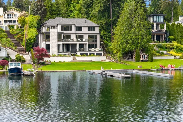$17,950,000 | 3234 78th Place Northeast, Medina, WA 98039