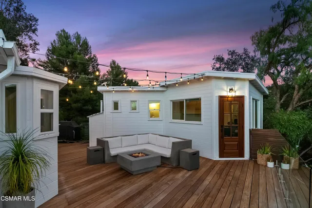 $1,589,000 | 2016 Mt Prospect Drive, Topanga, CA 90290