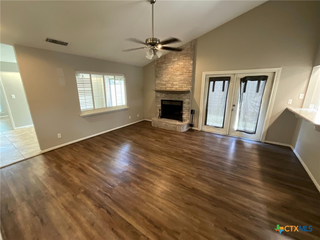 519 Rattan Drive Victoria, TX 77901 - Photo 8 of 31