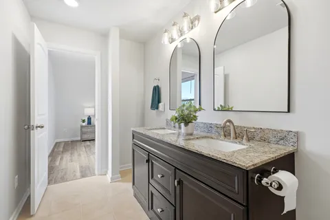 $650,000 | 8003 Forest Hills Drive, Spring Hill, TN 37174