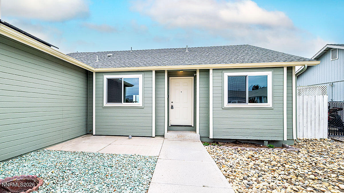 510 St Louis Road Fernley, NV 89408 - Photo 2 of 27 _NZF2856-Edit