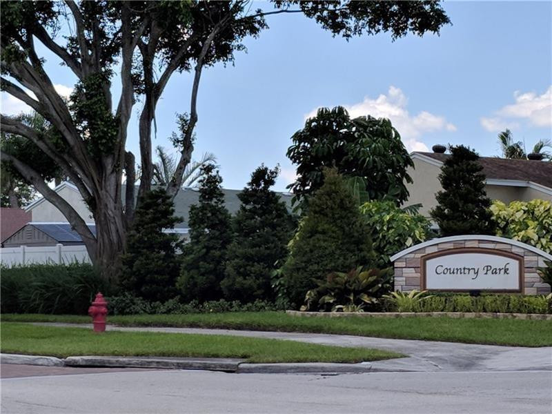 8299 Garden Gate Place Boca Raton, FL 33433 - Photo 3 of 29 Photo 3