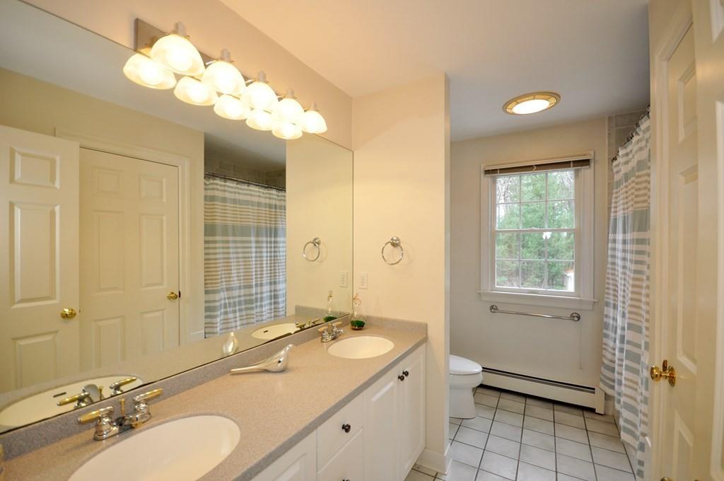 14 Sweeney Ridge Road Bedford, MA 01730 - Photo 12 of 33 Gallery Image 12