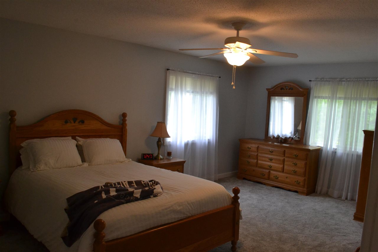 3171 East Monroe Road Midland, MI 48642 - Photo 2 of 40