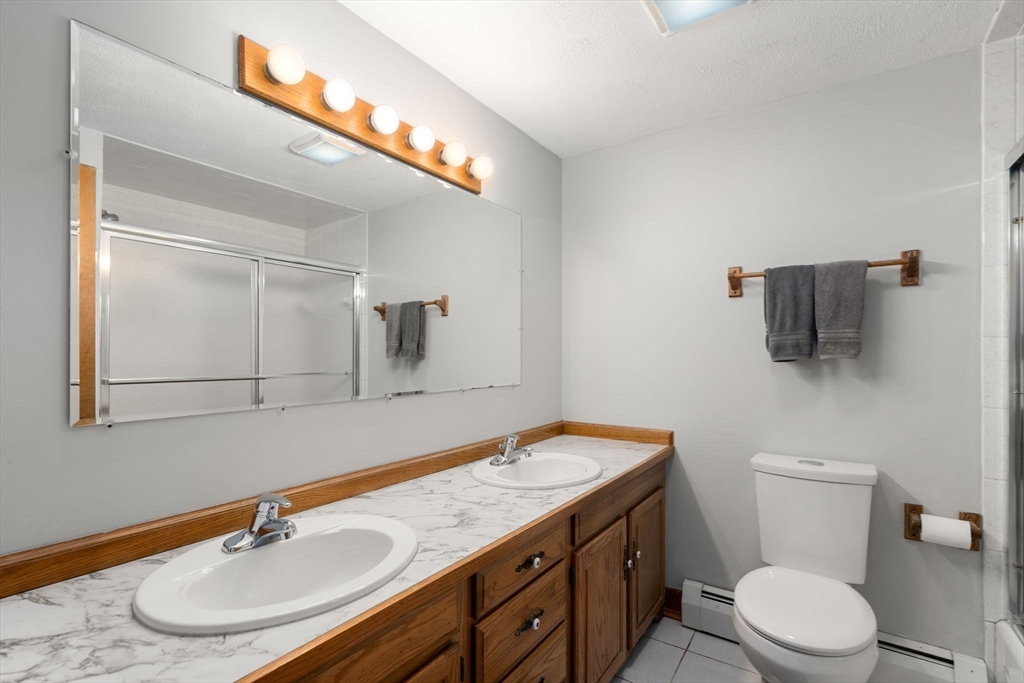 15 Walton Street Wakefield, MA 01880 - Photo 25 of 39