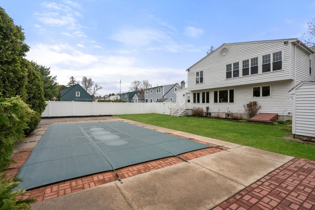 15 Walton Street Wakefield, MA 01880 - Photo 35 of 39