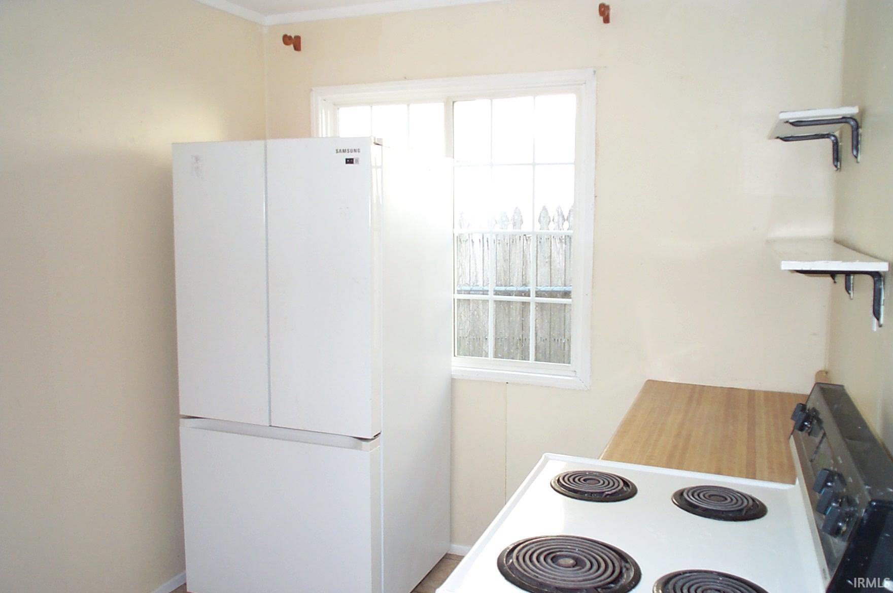 3419 Robinwood Drive Fort Wayne, IN 46806 - Photo 11 of 21