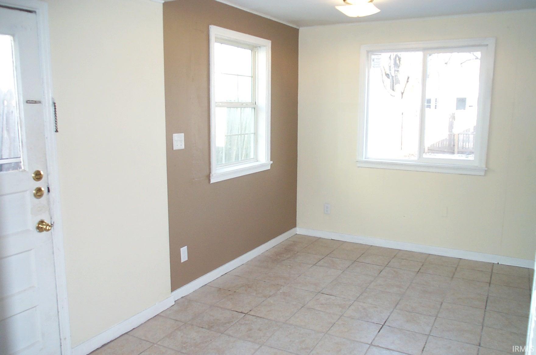 3419 Robinwood Drive Fort Wayne, IN 46806 - Photo 14 of 21