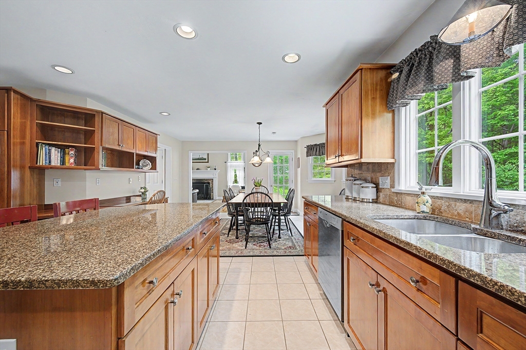 8 Wild Road Hopkinton, MA 01748 - Photo 8 of 42 Gallery Image 8