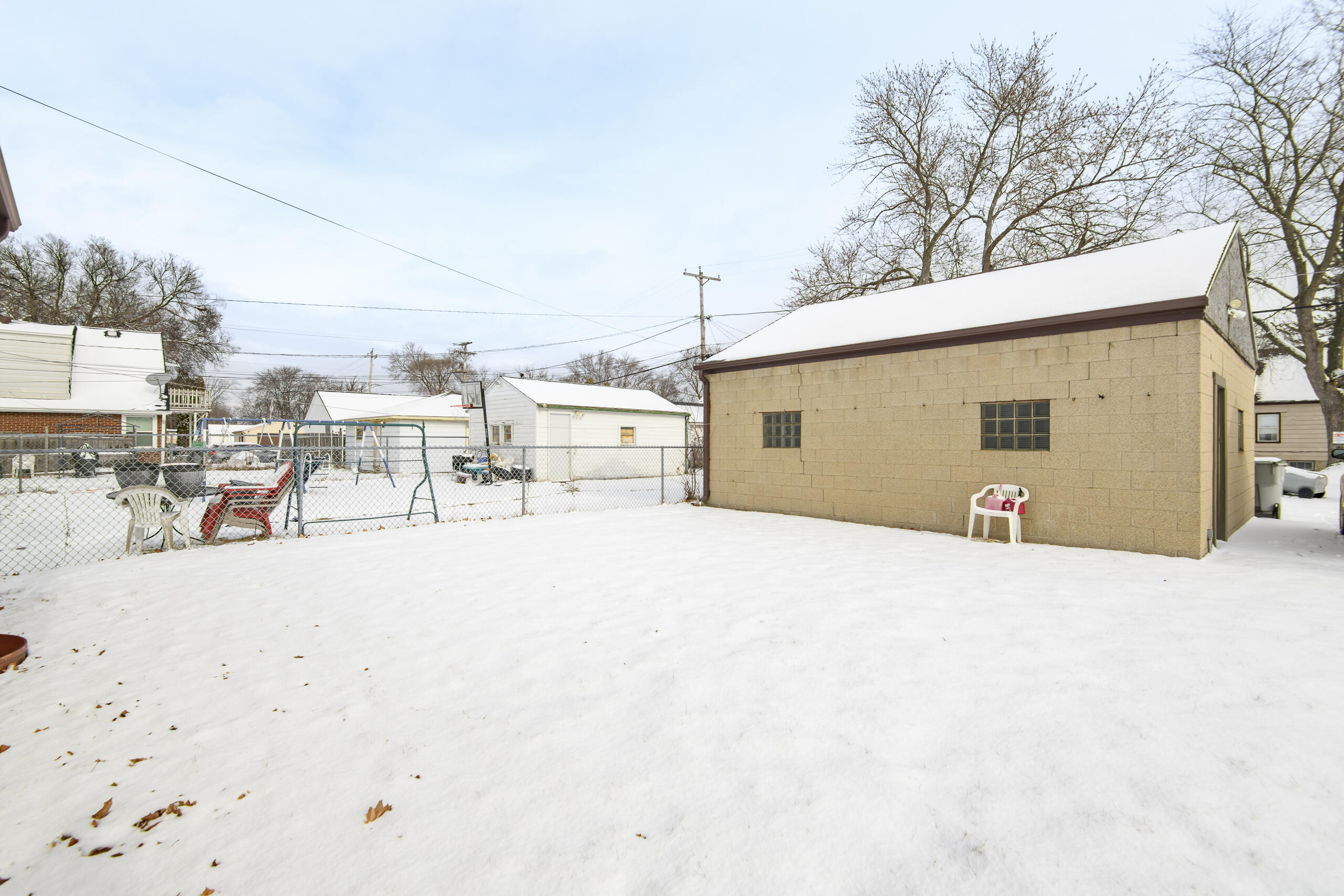 4460 North 42nd Street Milwaukee, WI 53209 - Photo 21 of 25 Backyard