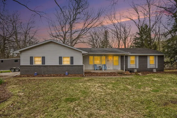 $390,000 | 1726 Pinnacle Drive Southwest, Wyoming, MI 49519