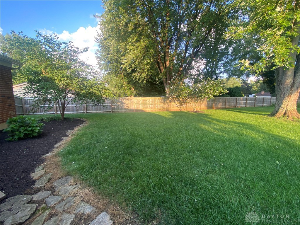 6215 Possum Run Road Bellbrook, OH 45305 - Photo 33 of 43 Gallery Image 33