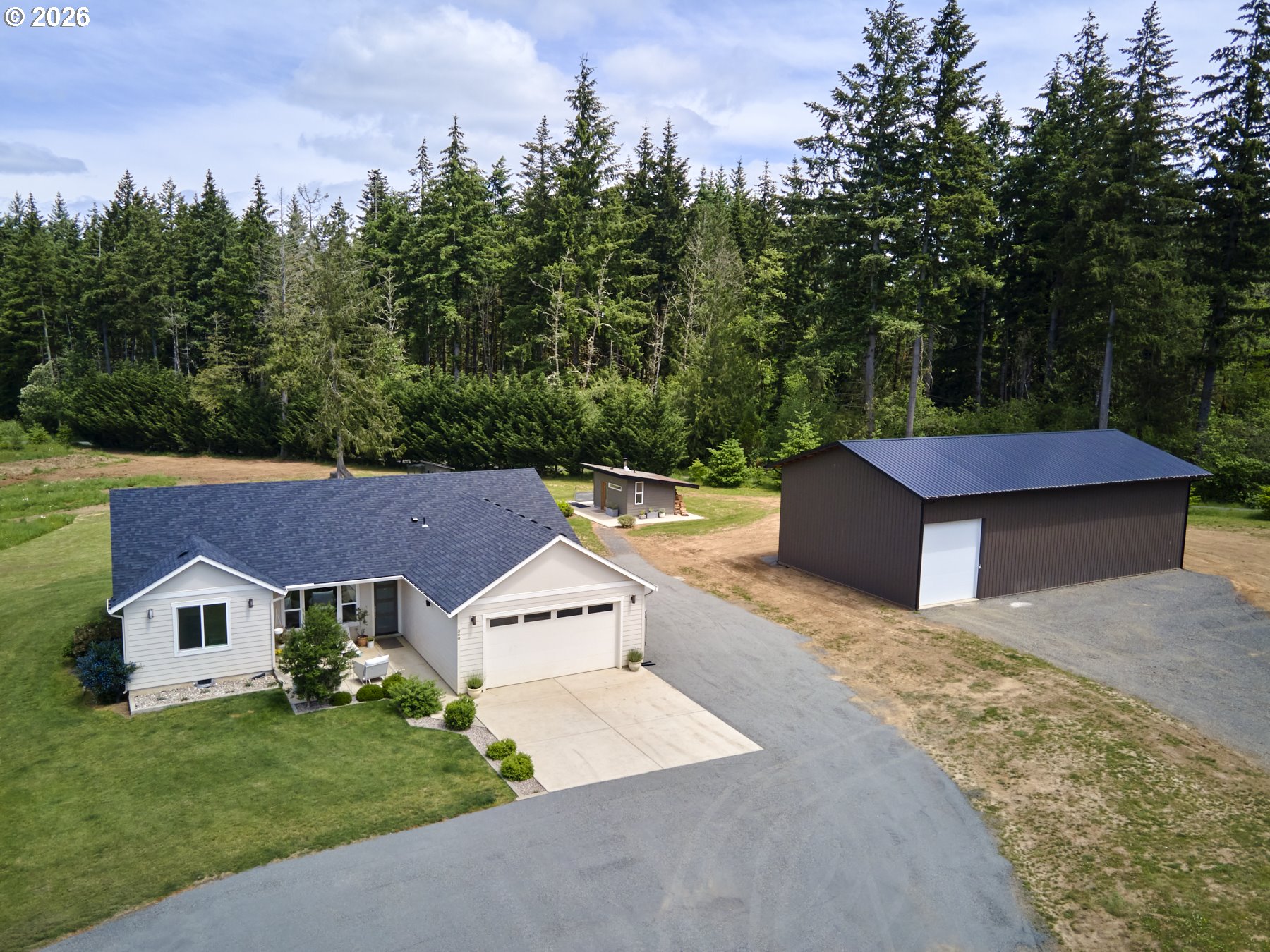 560 Park Road Winlock, WA 98596 - Photo 3 of 47 Front Yard