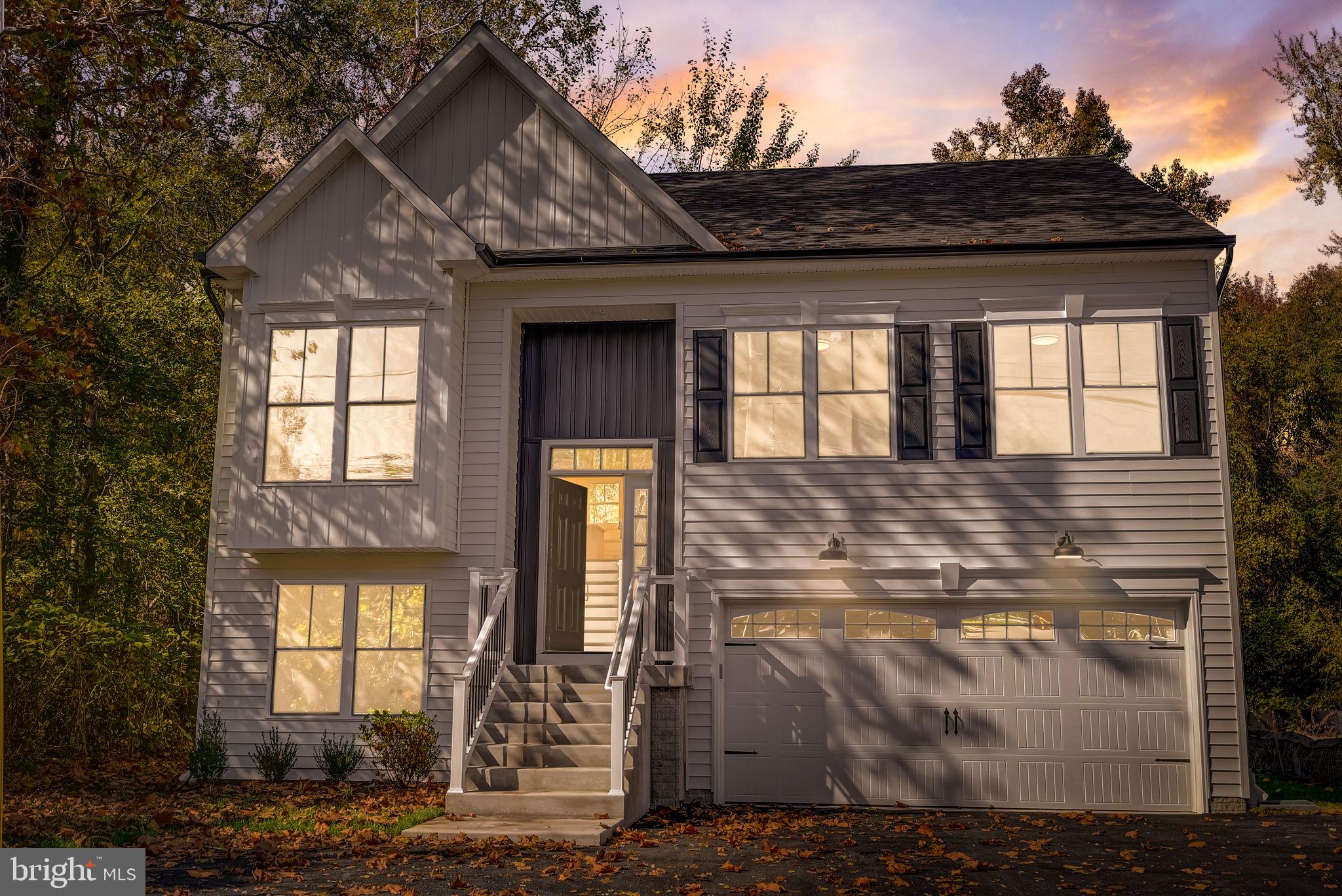 8160 Hog Neck Road Pasadena, MD 21122 - Photo 2 of 43 Gallery Image 2