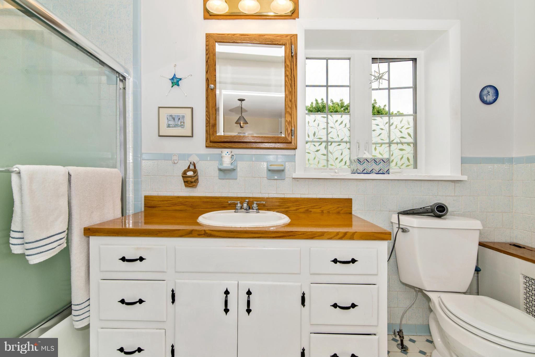 8203 Rocky Ridge Road Thurmont, MD 21788 - Photo 18 of 30 Bath (Master)