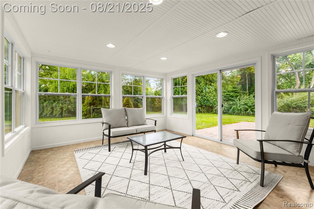 31472 Sunset Drive Beverly Hills, MI 48025 - Photo 17 of 50