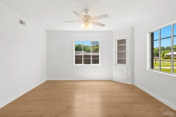 a black and white checkered floor with a black white checkered floor