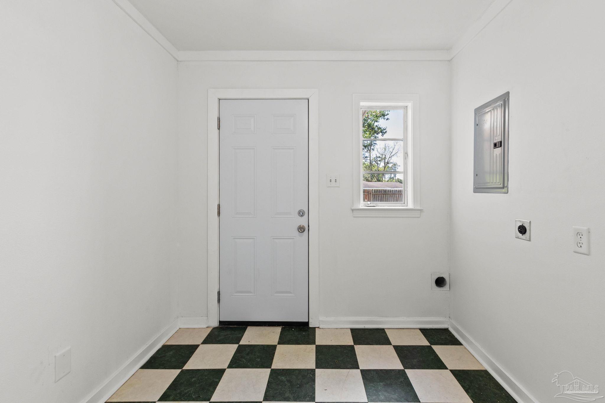 402 East Poplar Street Atmore, AL 36502 - Photo 36 of 69