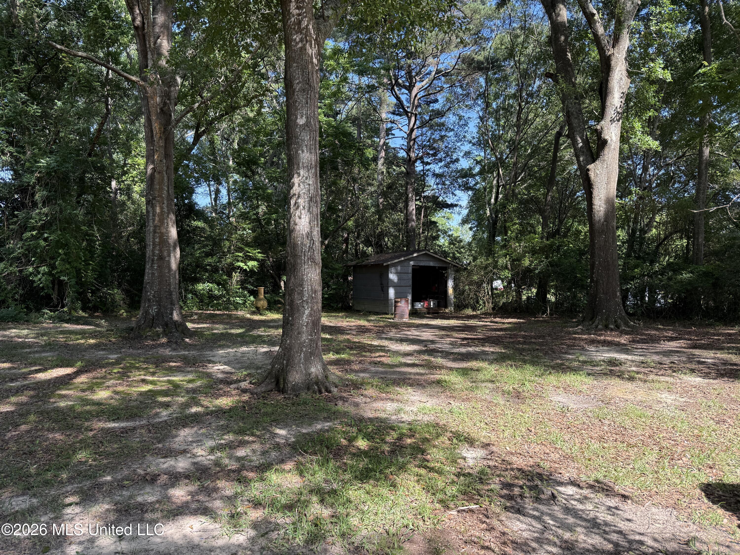 131 Fourth Street North Wiggins, MS 39577 - Photo 21 of 23 IMG_4850