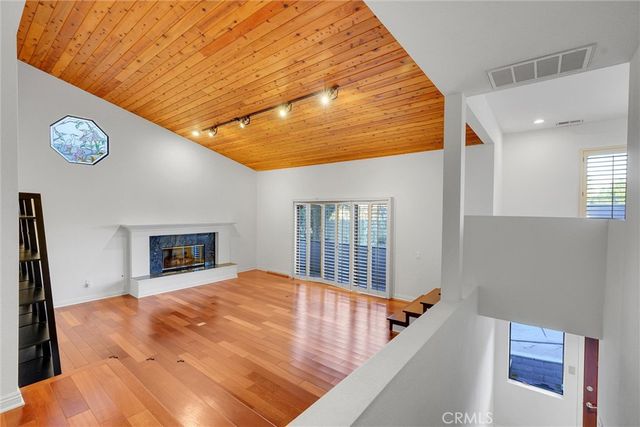 $6,995 | 2441 Lyric Avenue, Los Angeles, CA 90027