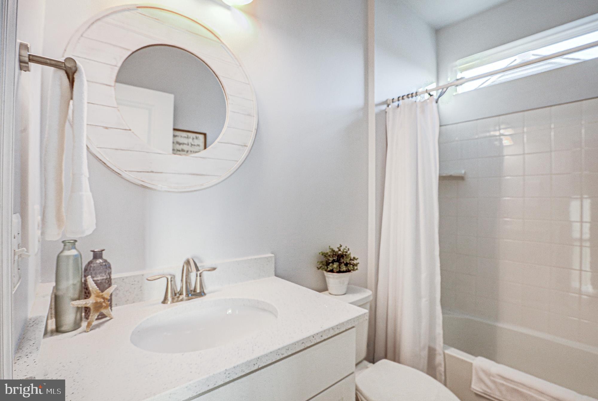 507 Cherry Bark Road Middletown, DE 19709 - Photo 50 of 81 1st floor secondary full bathroom