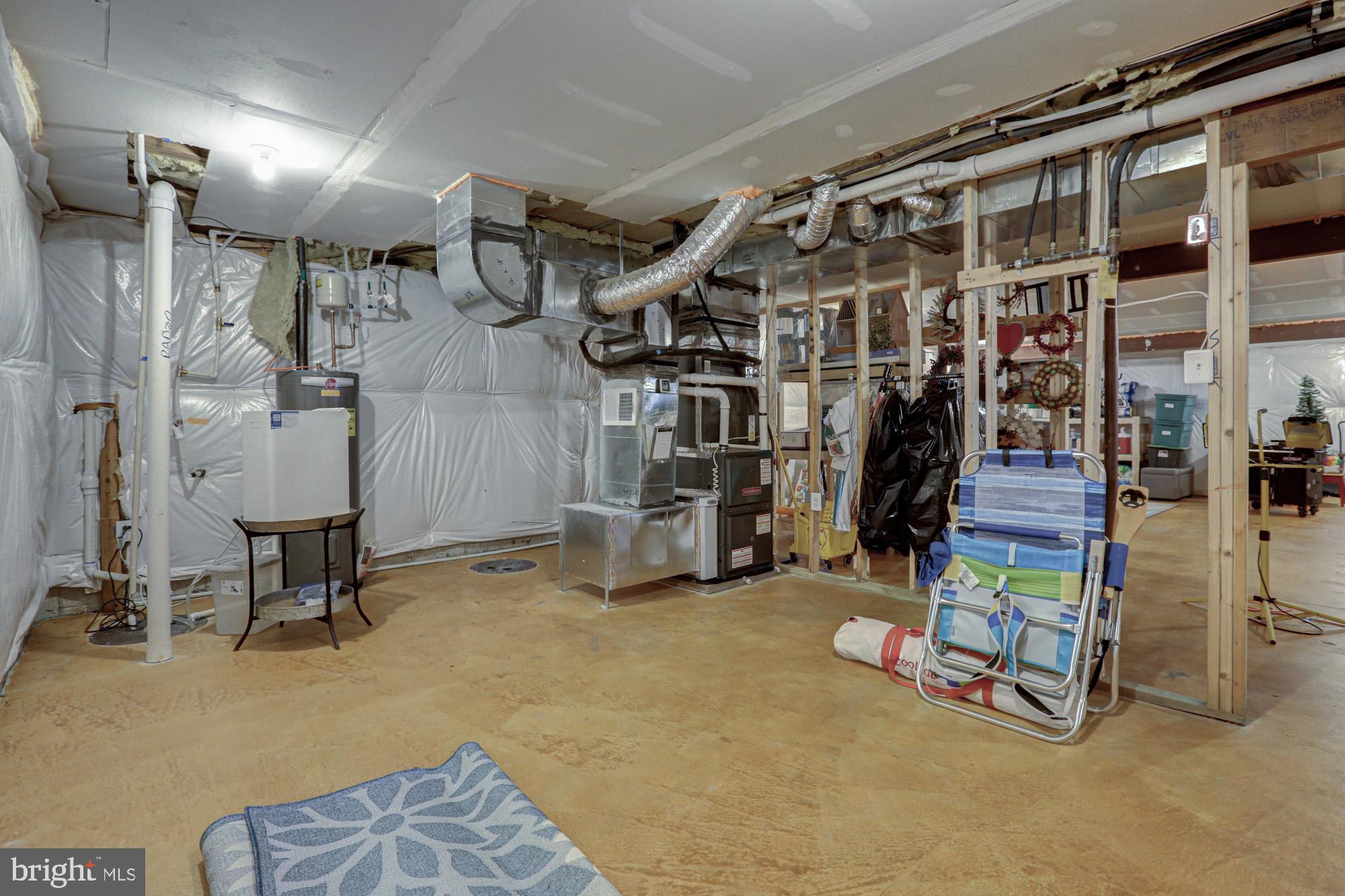 507 Cherry Bark Road Middletown, DE 19709 - Photo 77 of 81 a view of a room with gym equipment