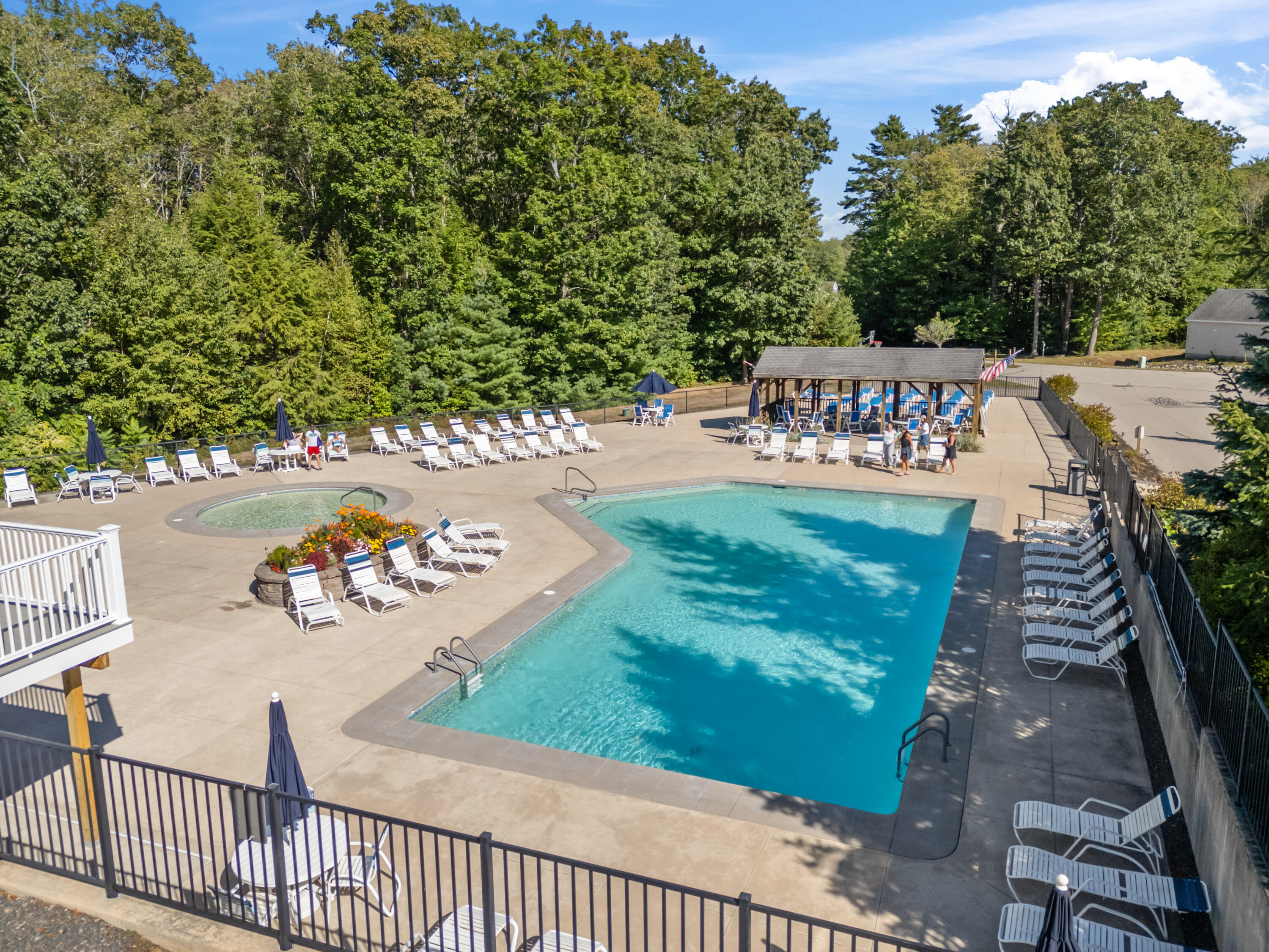 412 Post Road, Unit D4 Wells, ME 04090 - Photo 9 of 39 Heated Pool