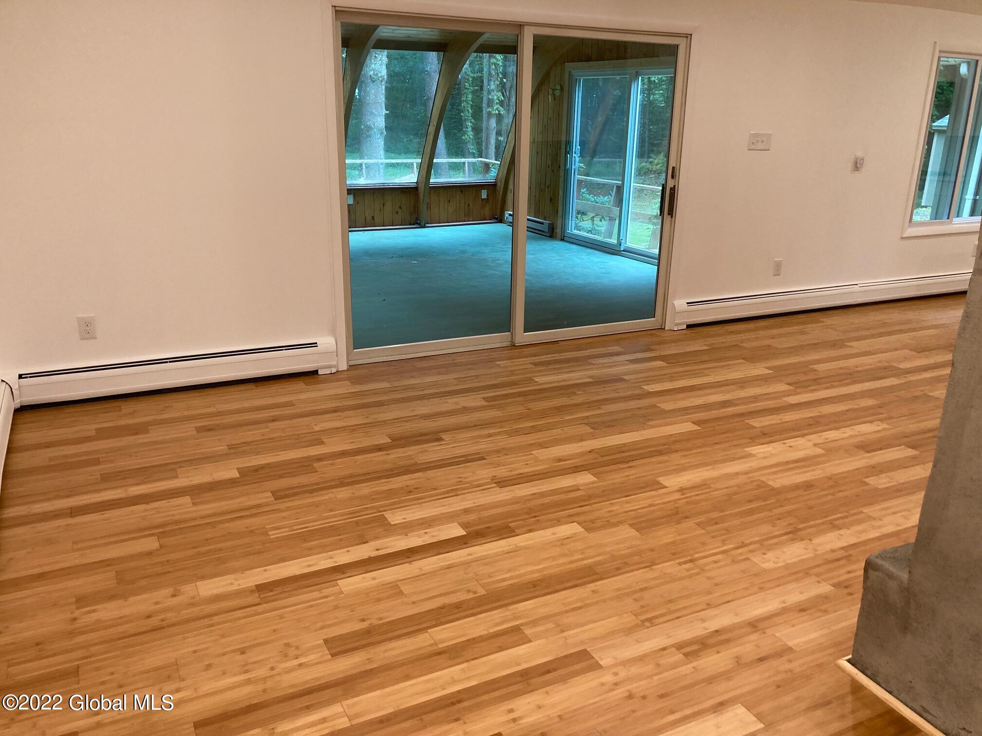 9 Pineview Lane Halfmoon, NY 12065 - Photo 22 of 59 IMG_4318