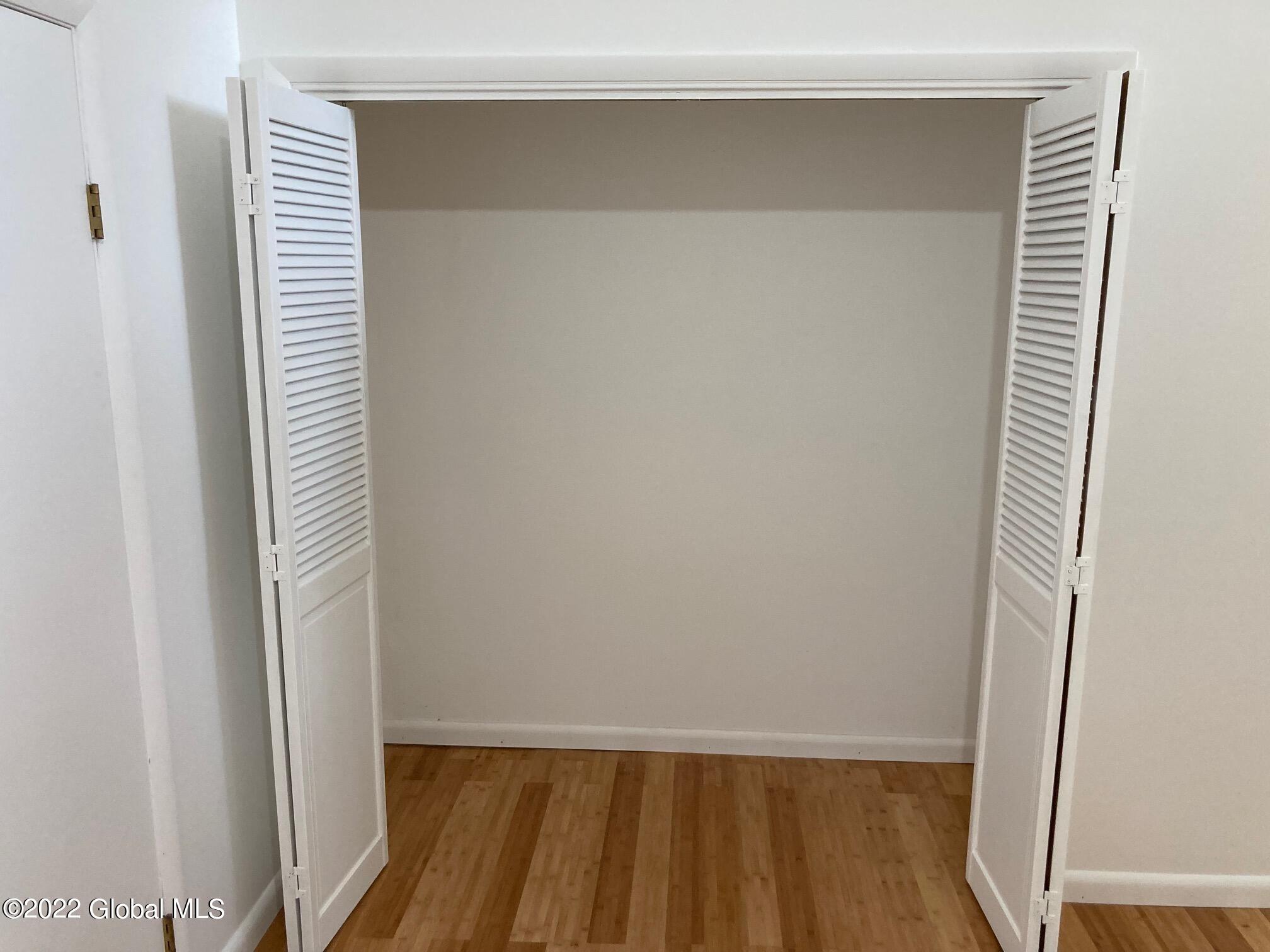 9 Pineview Lane Halfmoon, NY 12065 - Photo 50 of 59 IMG_4308