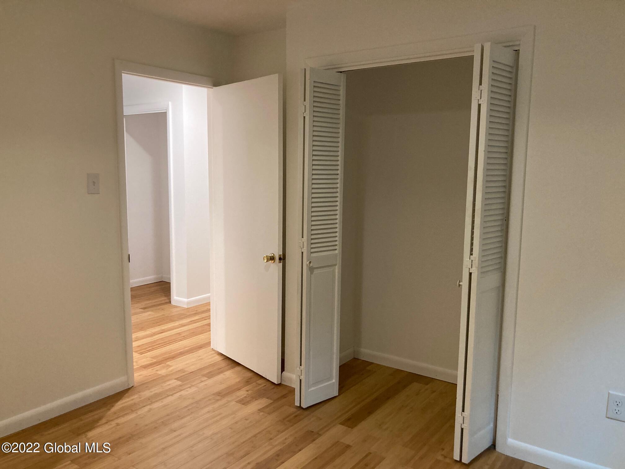 9 Pineview Lane Halfmoon, NY 12065 - Photo 53 of 59 IMG_4311