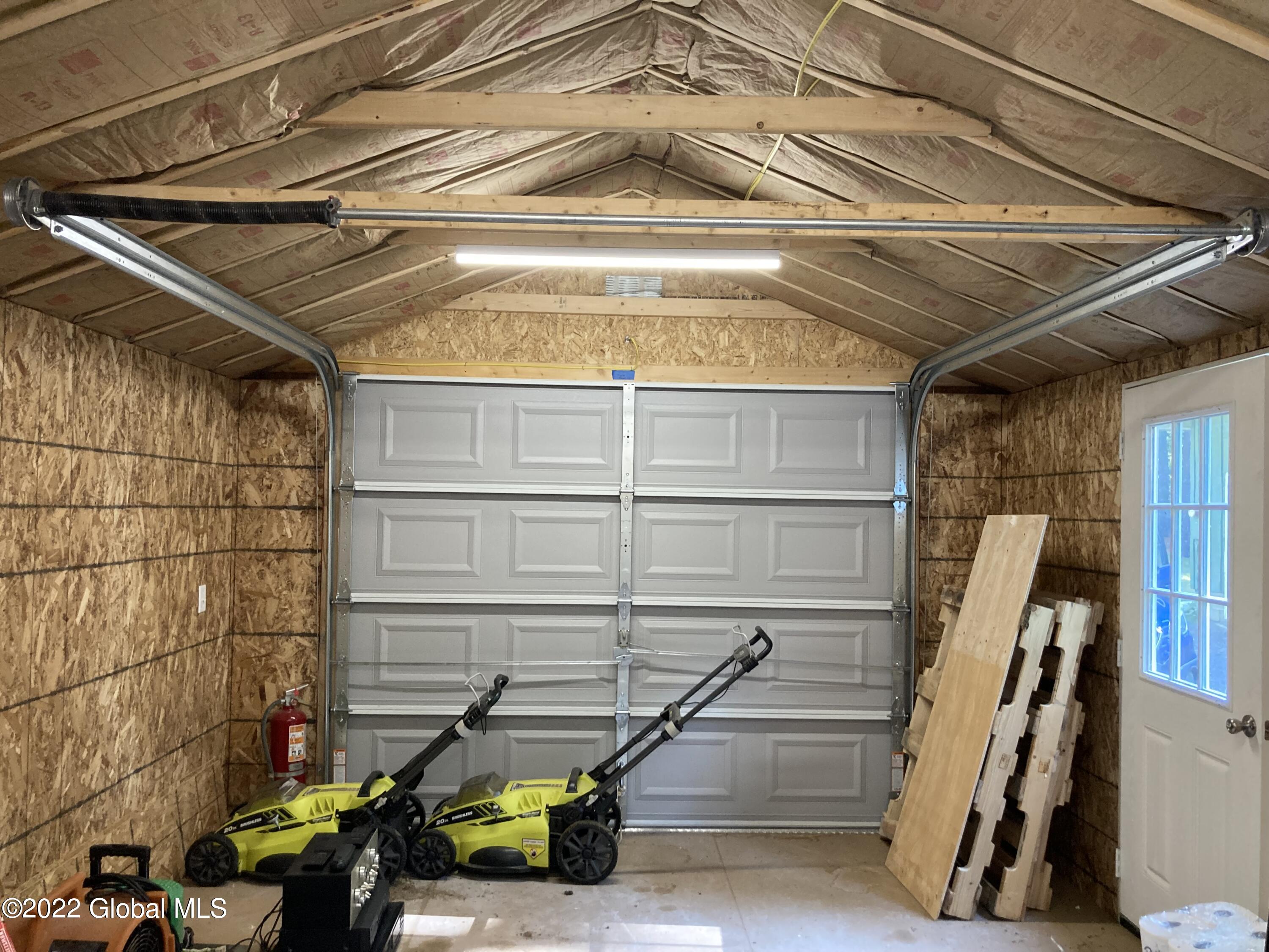 9 Pineview Lane Halfmoon, NY 12065 - Photo 58 of 59 IMG_4358