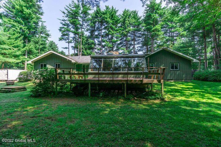 9 Pineview Lane Halfmoon, NY 12065 - Photo 7 of 59 back deck