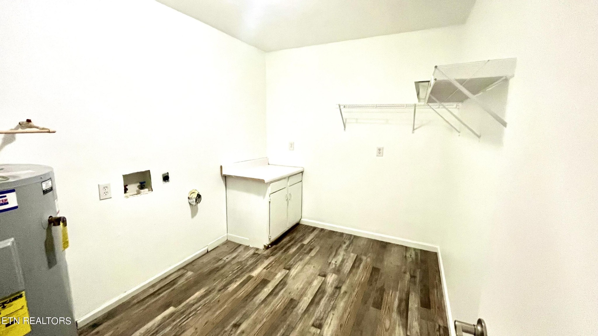 921 Patton Ferry Road Kingston, TN 37763 - Photo 6 of 18 Gallery Image 6