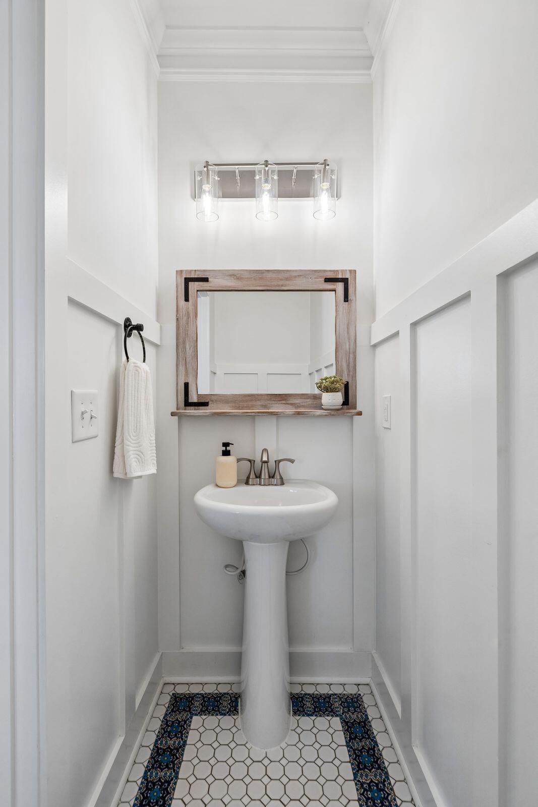 485 Fort Johnson Road Charleston, SC 29412 - Photo 18 of 79 Powder Room