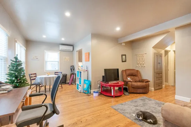 $1,395,000 | 2229 24th Street, Sacramento, CA 95818